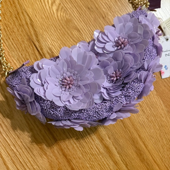 Viral Beaded Bag - Picture 4 of 8